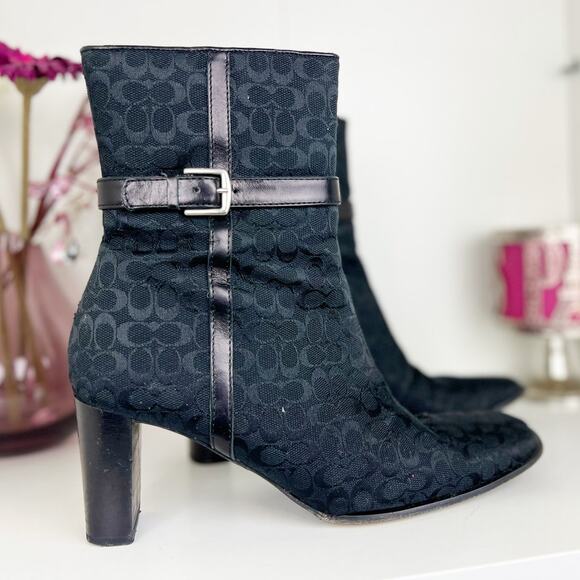 Coach Gretal Signature Slim Heeled Square Toe Ankle Bootie Boots Black Size 9 B - Picture 2 of 16